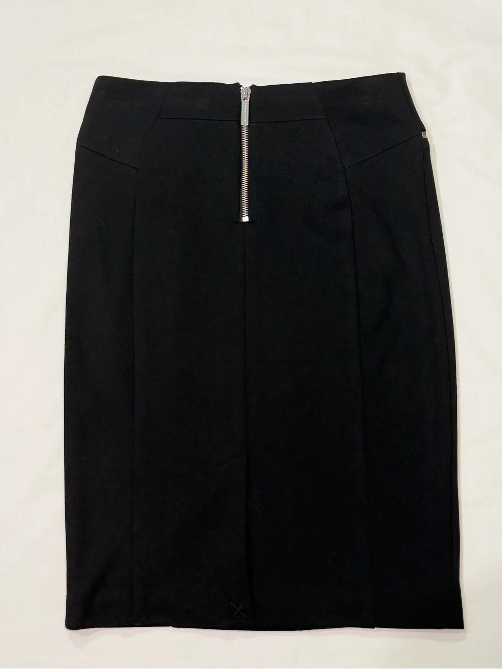 Michael Kors Classic Black Pencil Skirt with Silver Zip Details Size 2